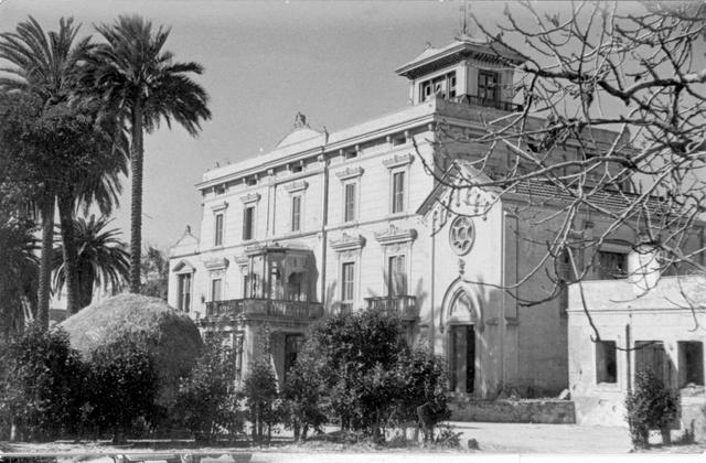 1952 Torre Hospital