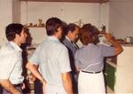 1985.  Visita del president Pujol a l'AV Sant Antoni de Llefià. Fons: Teresa Castan