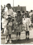 1957- Día de Ramos Familia Esteban. Fons: Pepita Esteban Coca