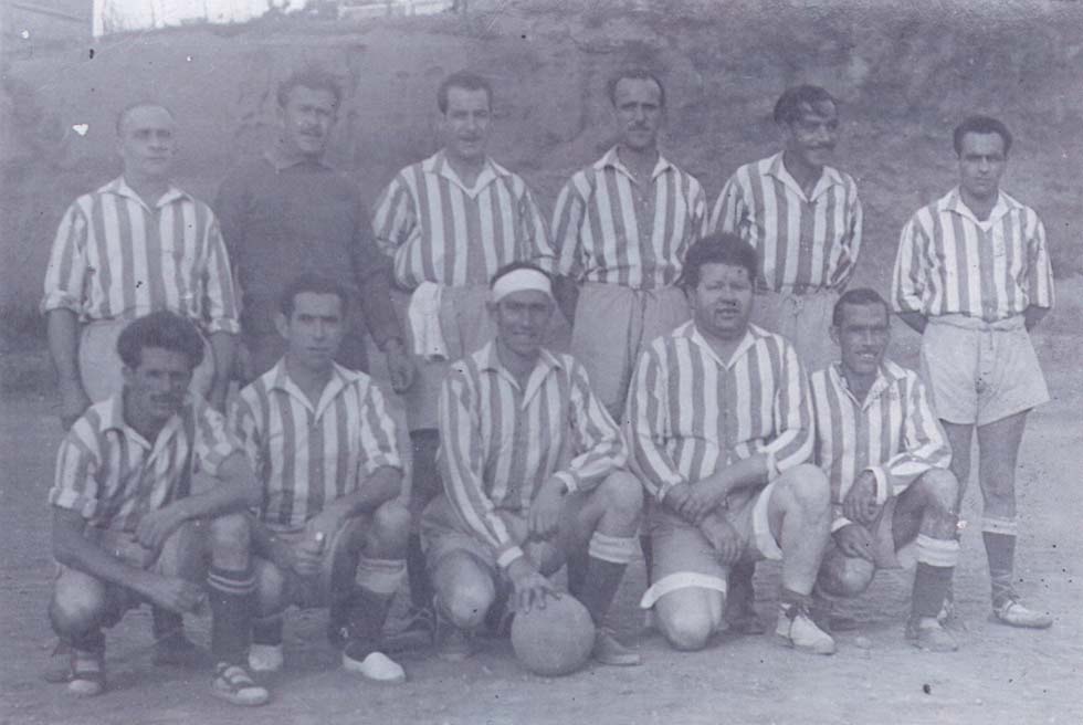 1950. Equip de futbol. Fons: Genís Rosa Martinez