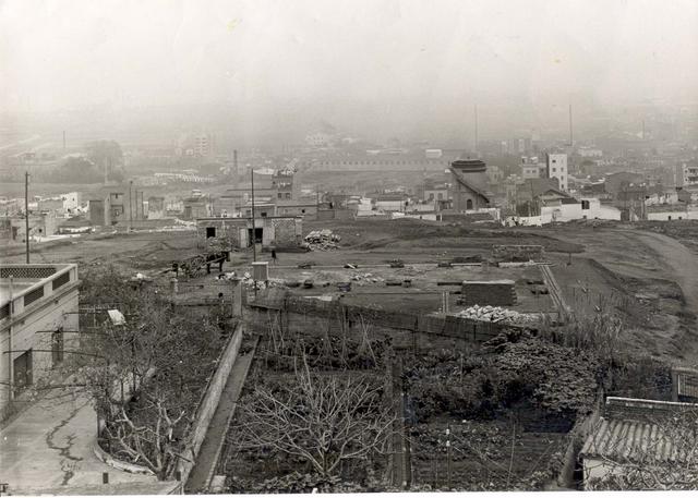 1960.  Vista general de Llefià. Fons: Jesús Camuñas