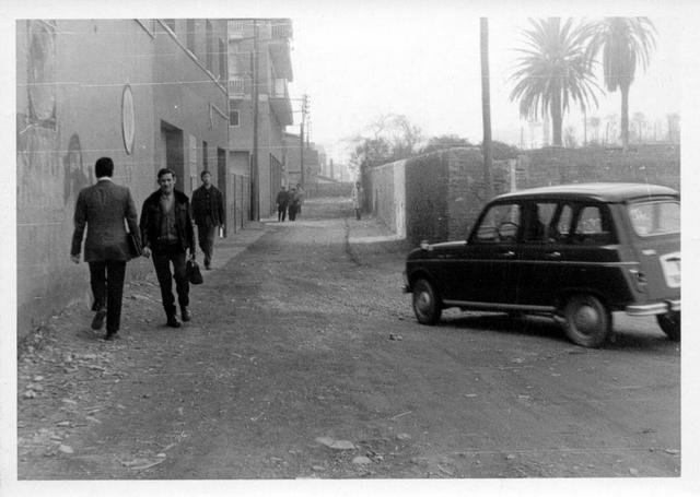 1971.  Carretera Antiga de València.  Fons: Sra Clarà